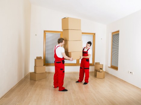Preparing boxes and furniture for a removals van